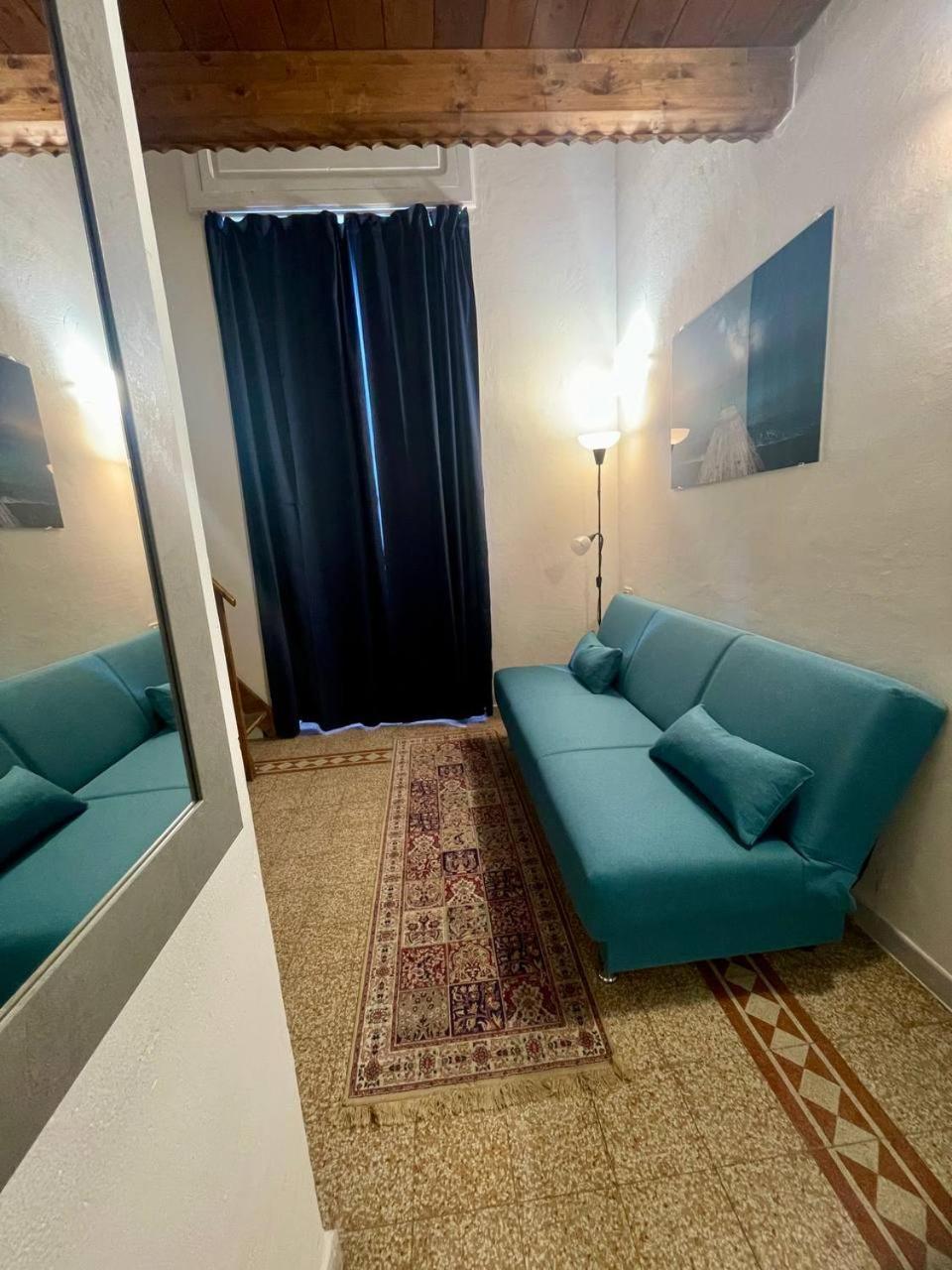 Onlyrooms V - Central & Train Station Cagliari Quarto foto